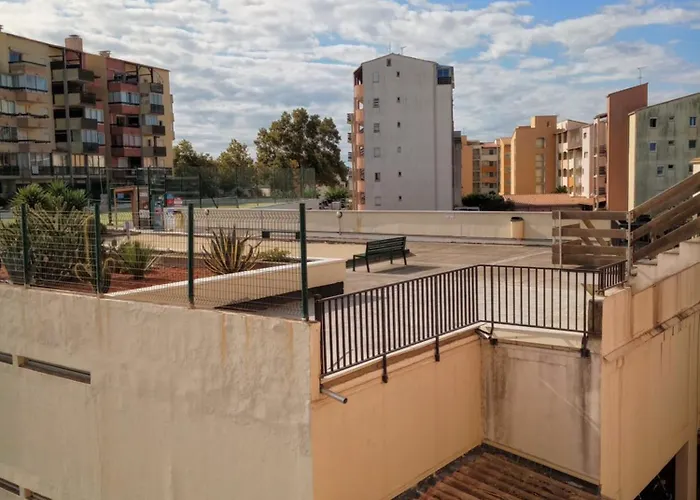 Avec Loggia Cap D شقة *